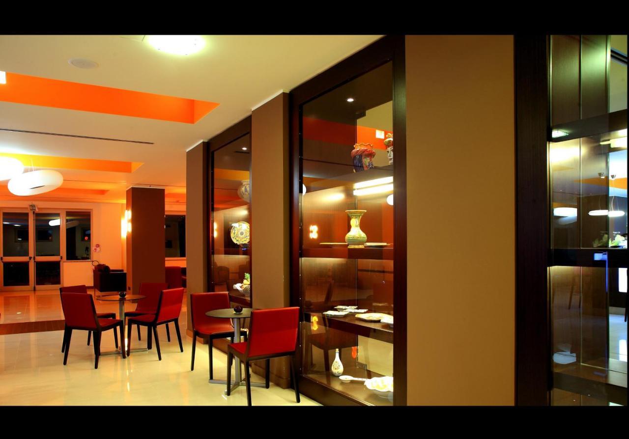 GH Avalon Sikani Gioiosa Marea Extérieur photo